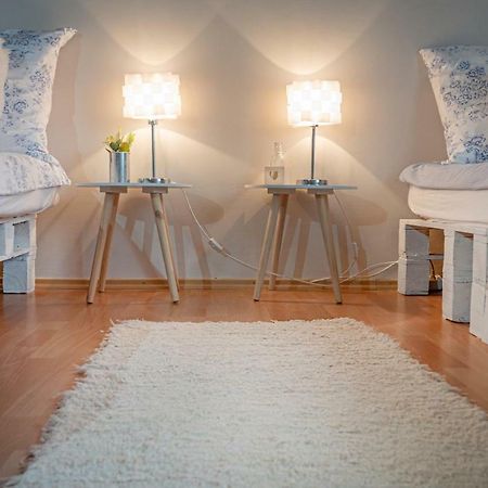 Vadszolo Apartmanhaz Gyomaendrőd Exteriör bild
