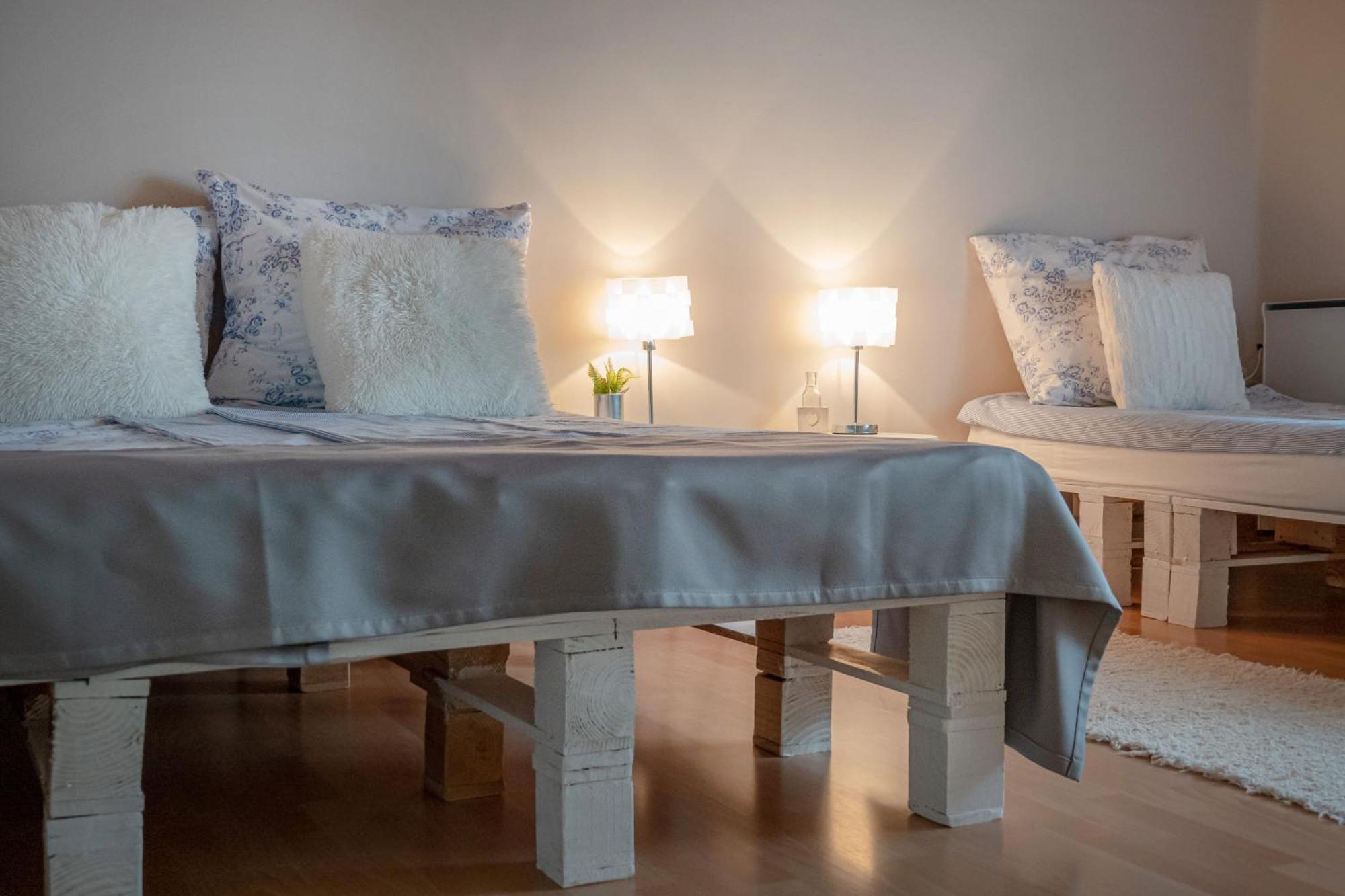 Vadszolo Apartmanhaz Gyomaendrőd Exteriör bild